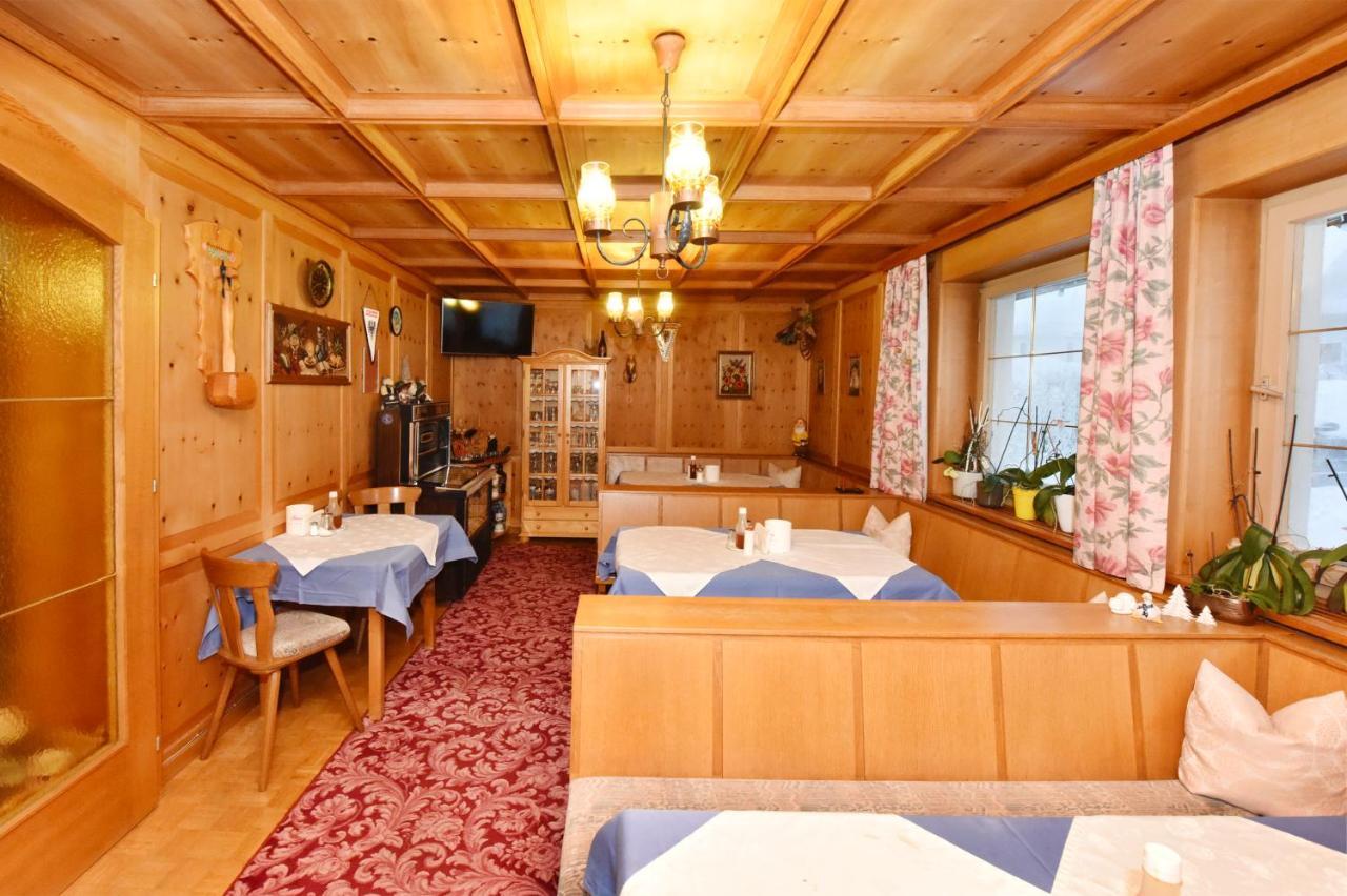 Pension Piz Buin 帕尔特嫩 外观 照片